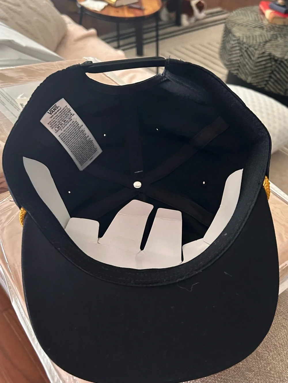“NEW” Vans Off the Wall Cap